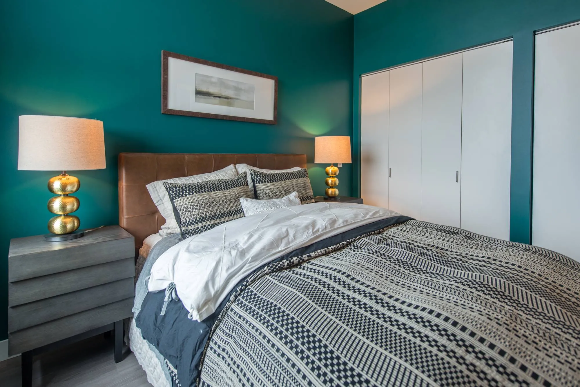 living room and skyline view at 1000 South Clark Apartments