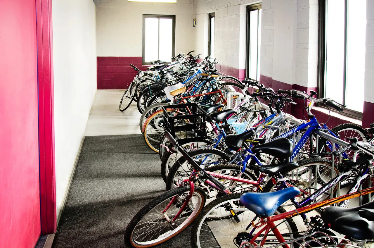 street parking at Main Station Apartments in Evanston Illinois