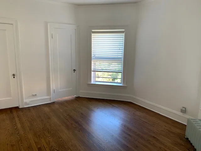 1420 W Farragut Ave 60640-unit#3-Chicago-IL