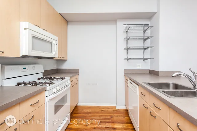 1440 S Michigan Apartments