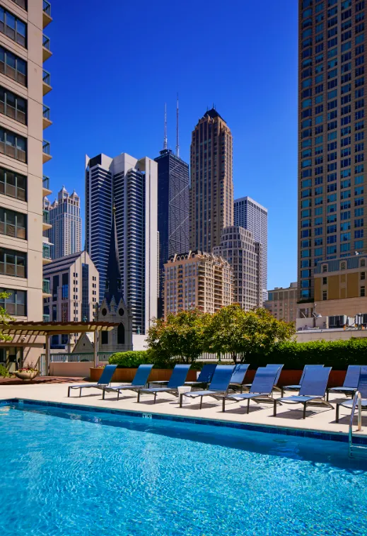 model living room with furnishings at One Superior Place Apartments