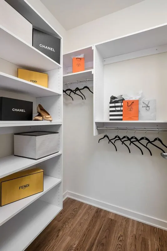 Next Apartments