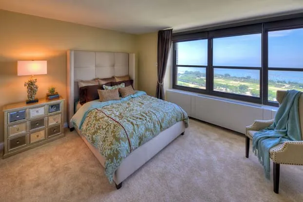 living room with lake view at Eleven Thirty Apartments in the South Loop
