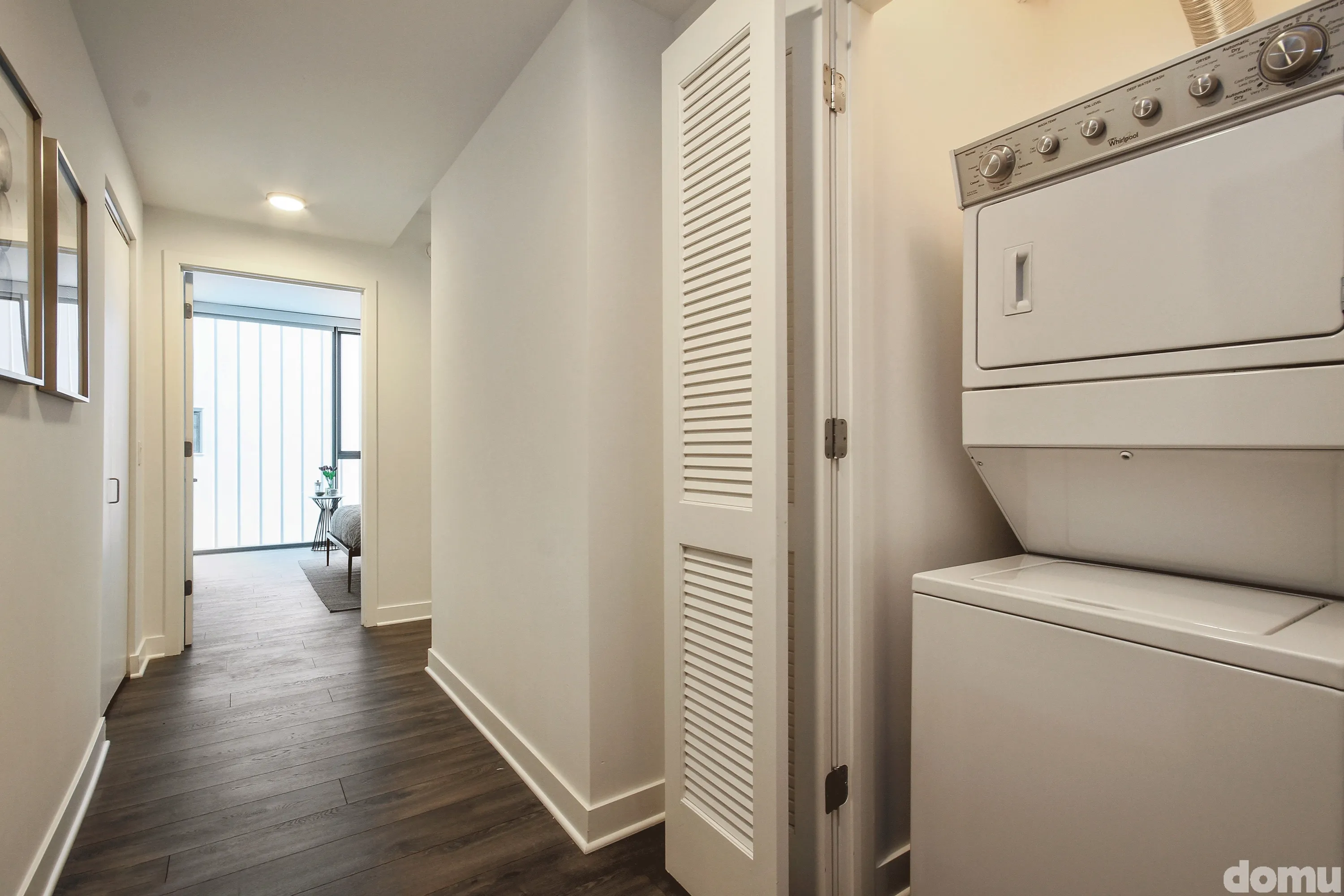 Hubbard221 Apartments