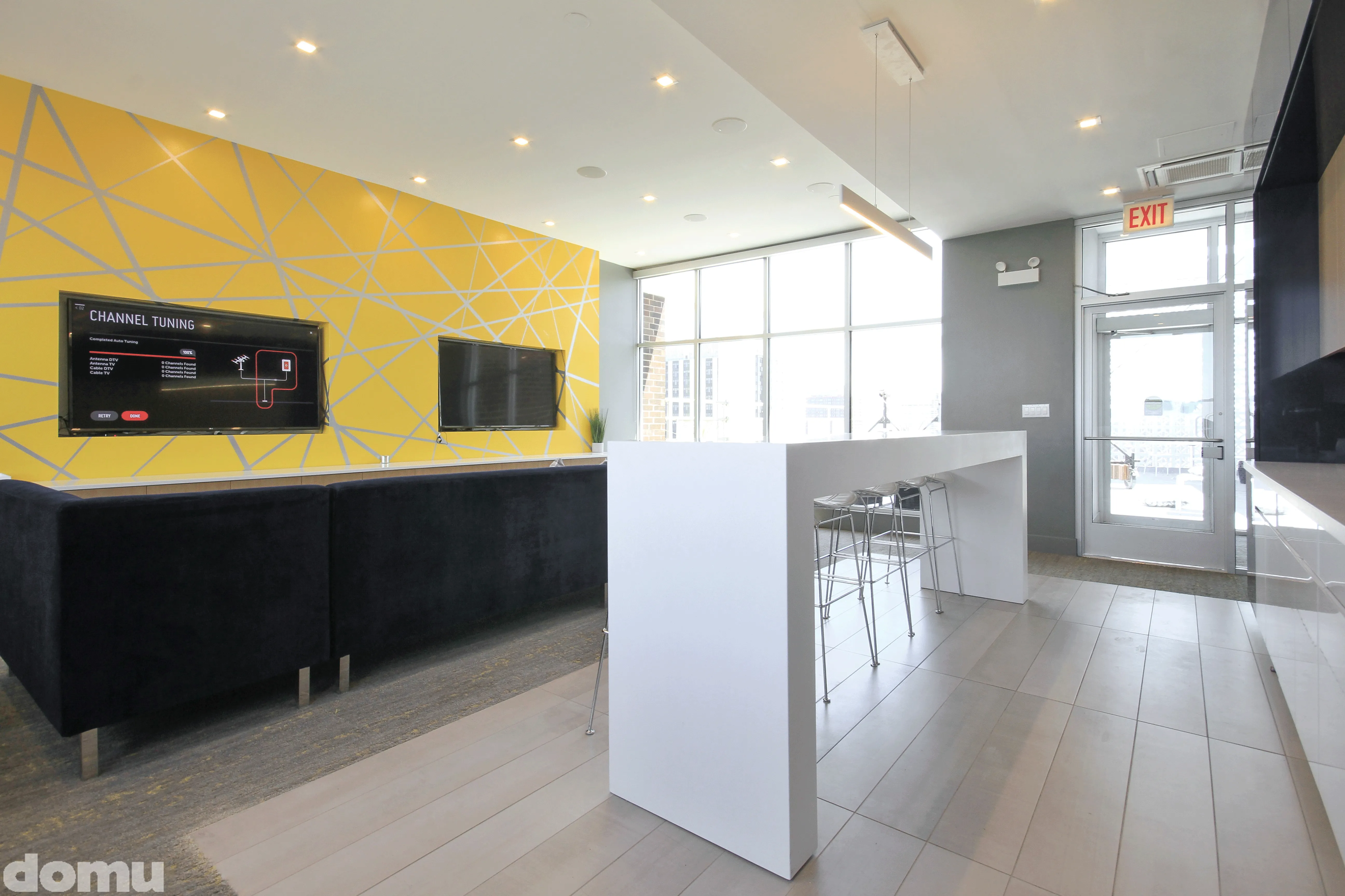 Wave Lakeview Apartments