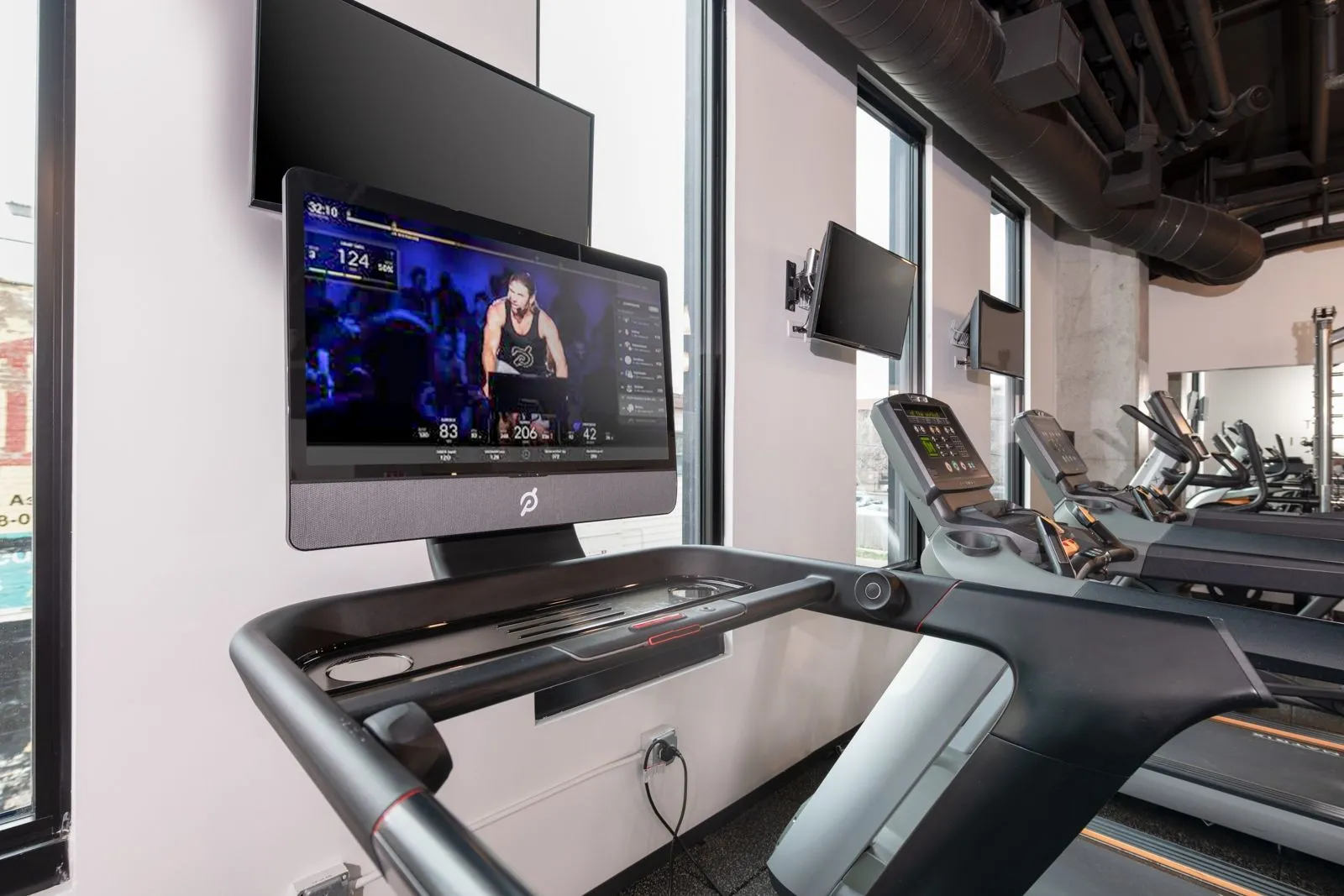 1611 West Division Apartments in Wicker Park, Chicago