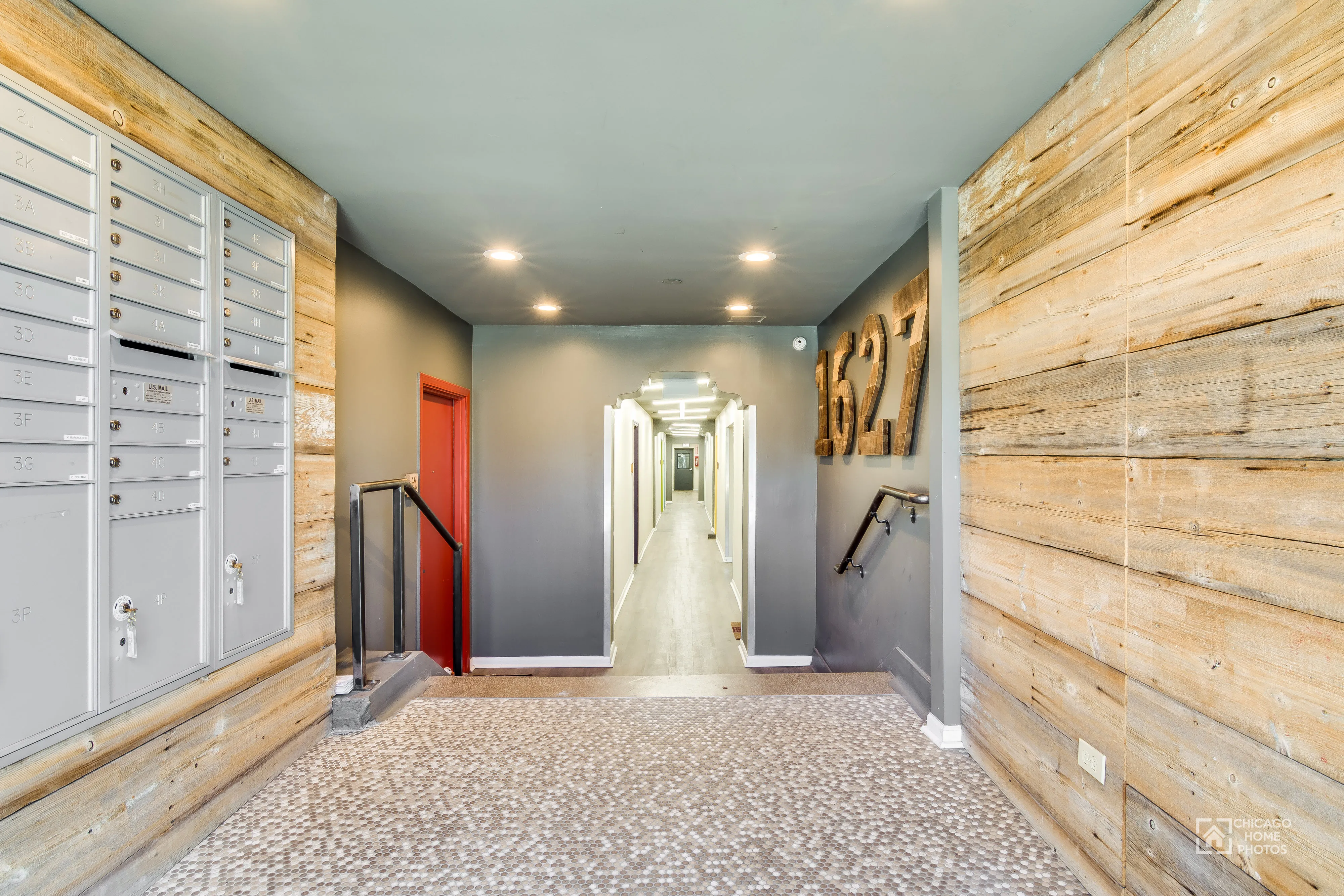 stadard kitchen at 1627 North Humboldt Apartments in Chicago