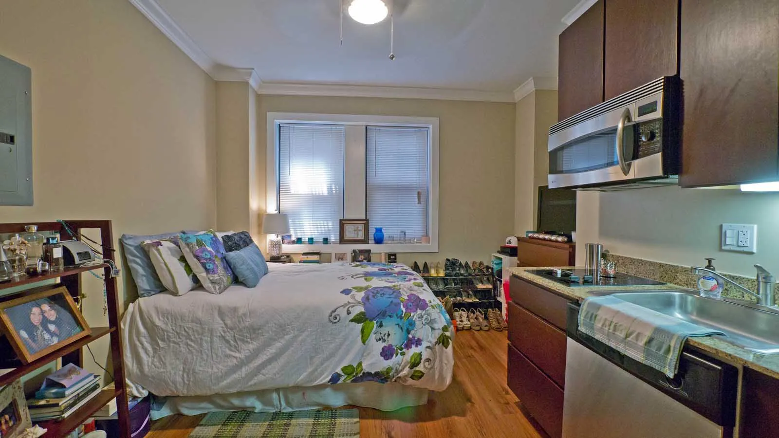 vintage exterior of 11 West Division Apartments in the Gold Coast Chicago