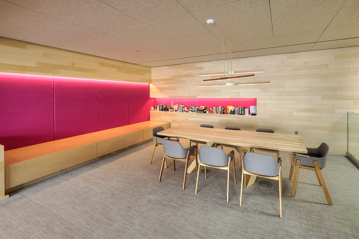 Emme Chicago Apartments