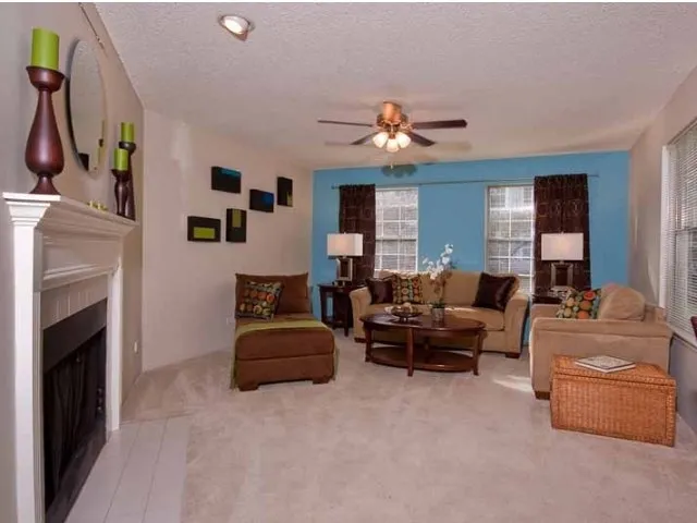 Brookdale Lakes Apartments