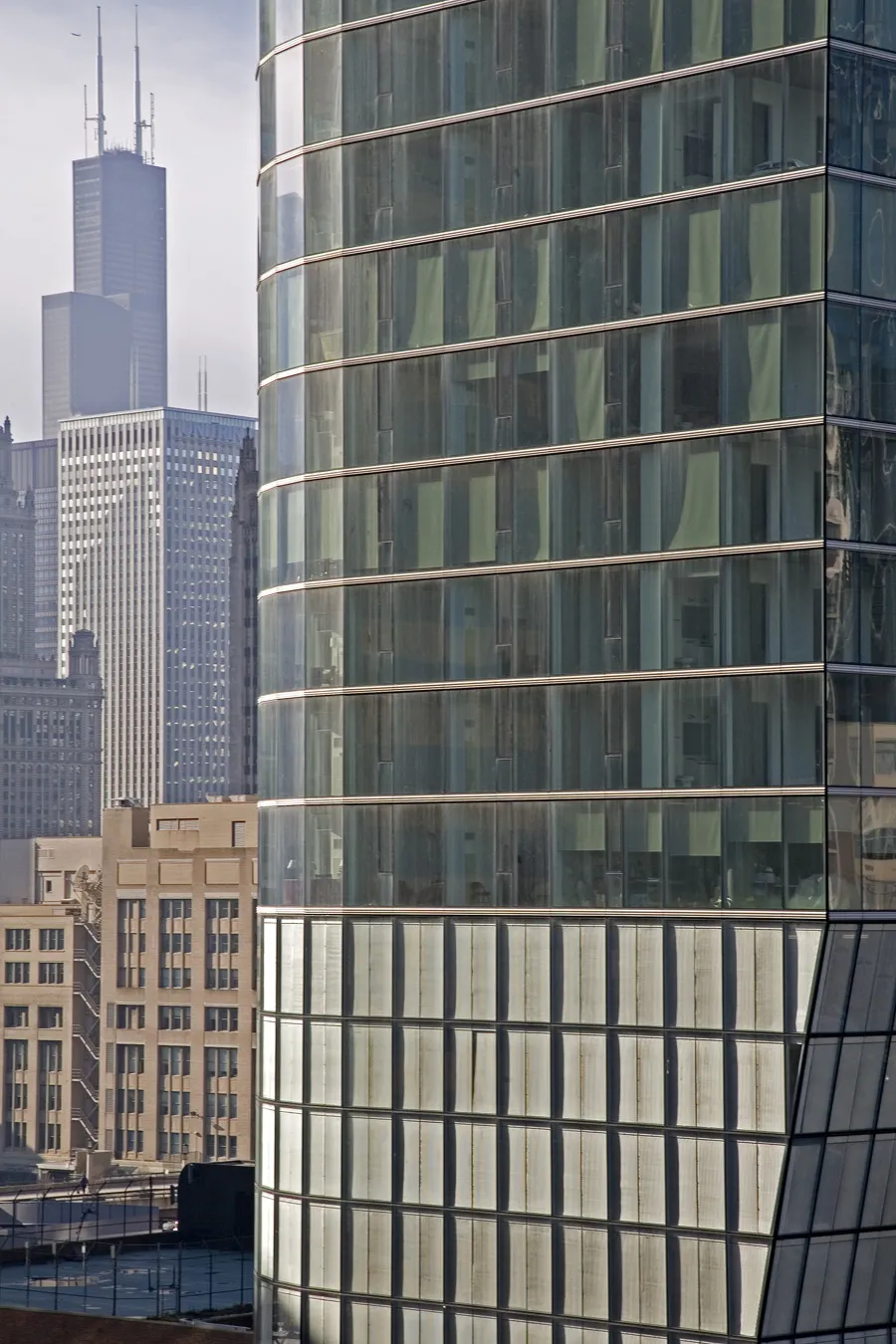 skyline Chicago view from 600 North Fairbanks Apartments