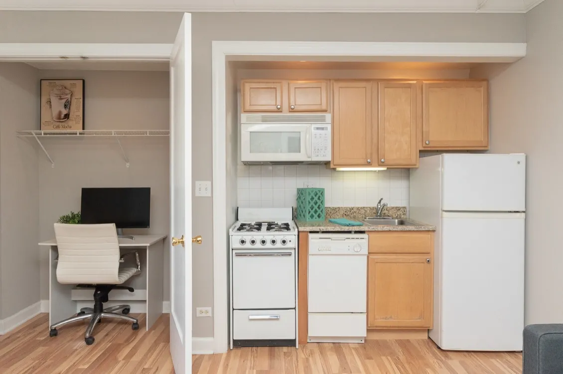 18 East Elm Apartments