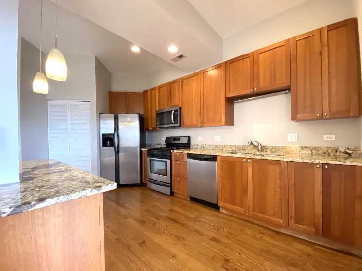 1800 Milwaukee Apartments