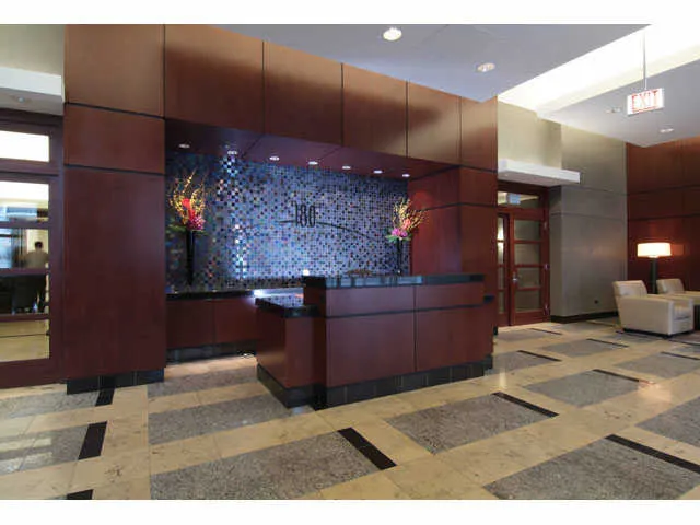 tower view of 180 North Jefferson Apartments in the West Loop Chicago