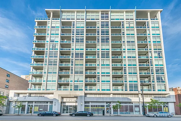 1819 S Michigan Apartments
