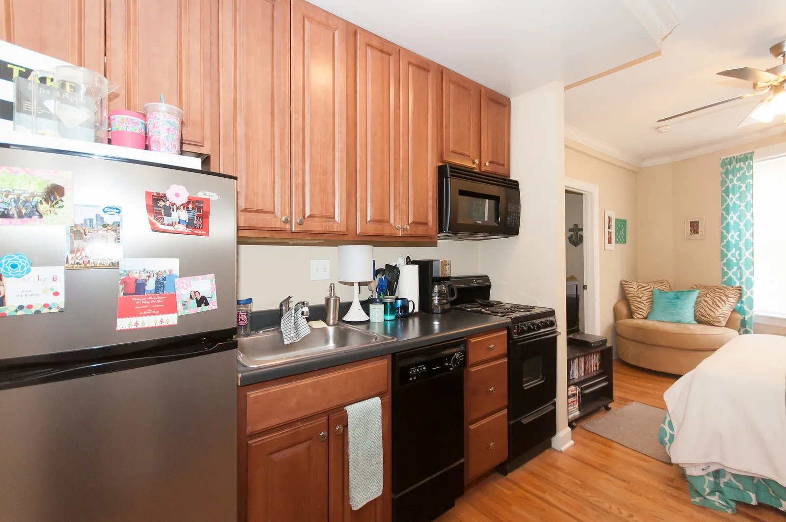 master bedroom in model unit at 828 West Fullerton Apartments