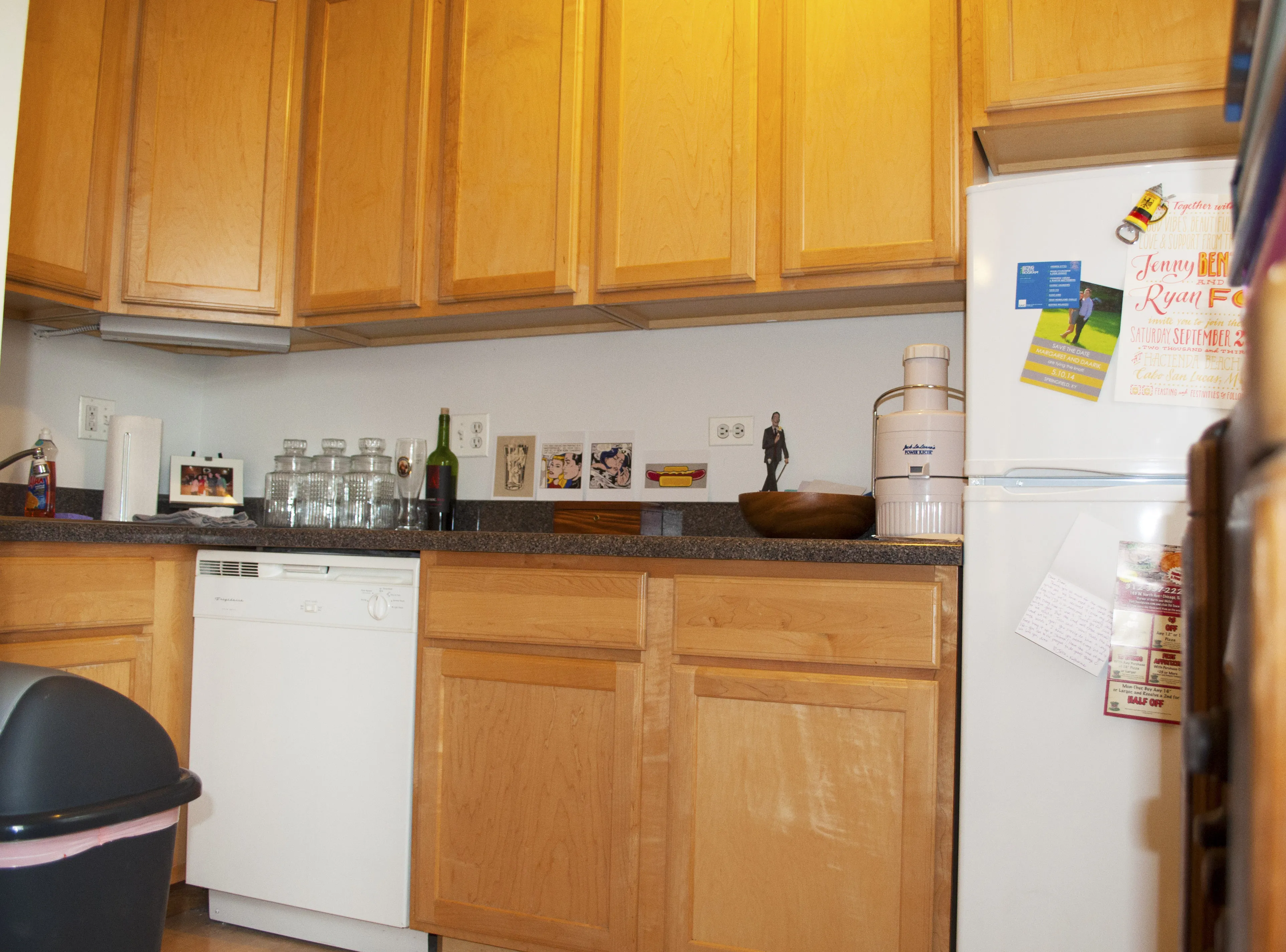 furnished living room apt 601 at 1939 N Lincoln Apartments in Lincoln Park 