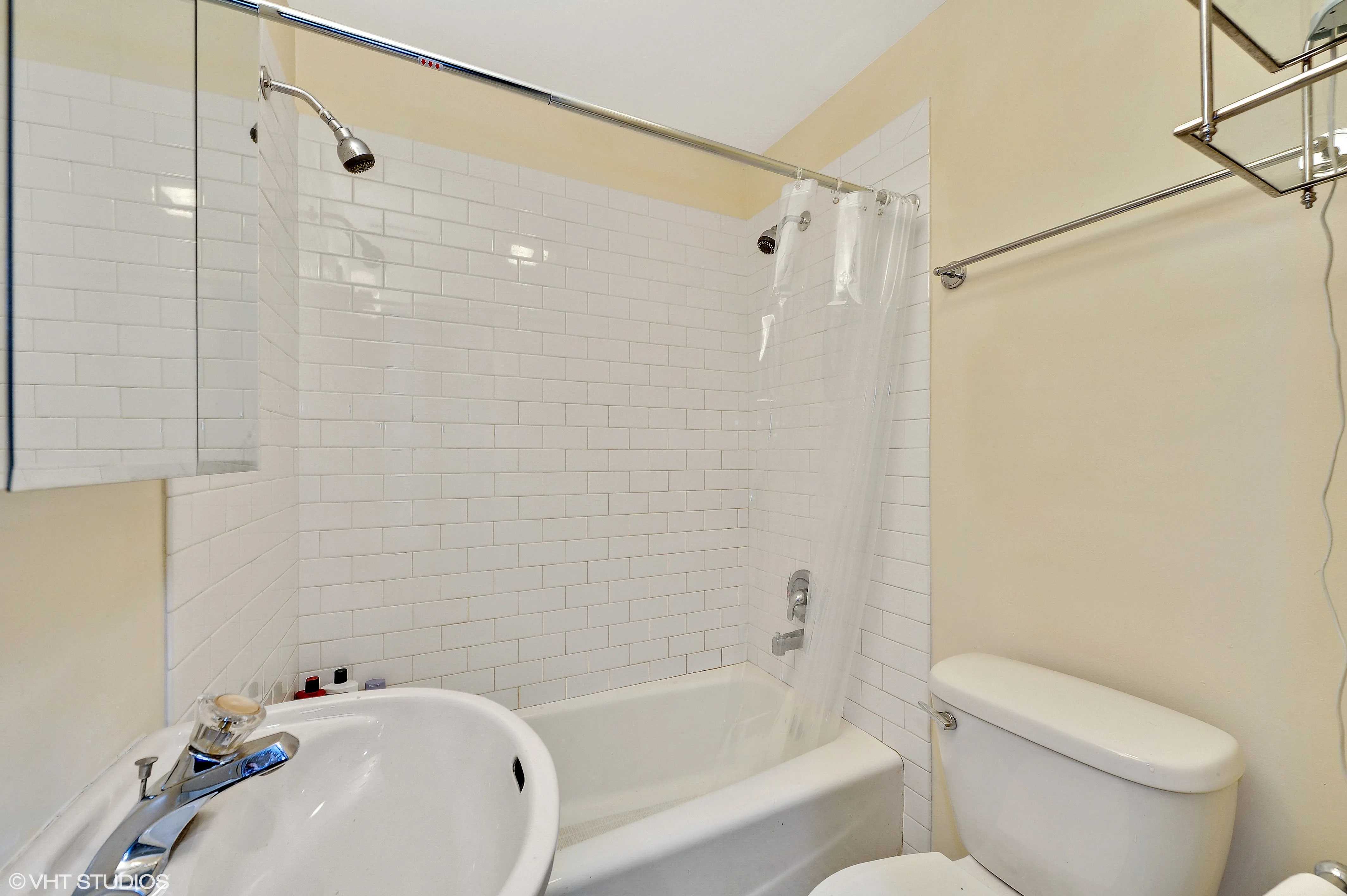 1917 N LARRABEE ST 60614-unit#GARD-Chicago-IL