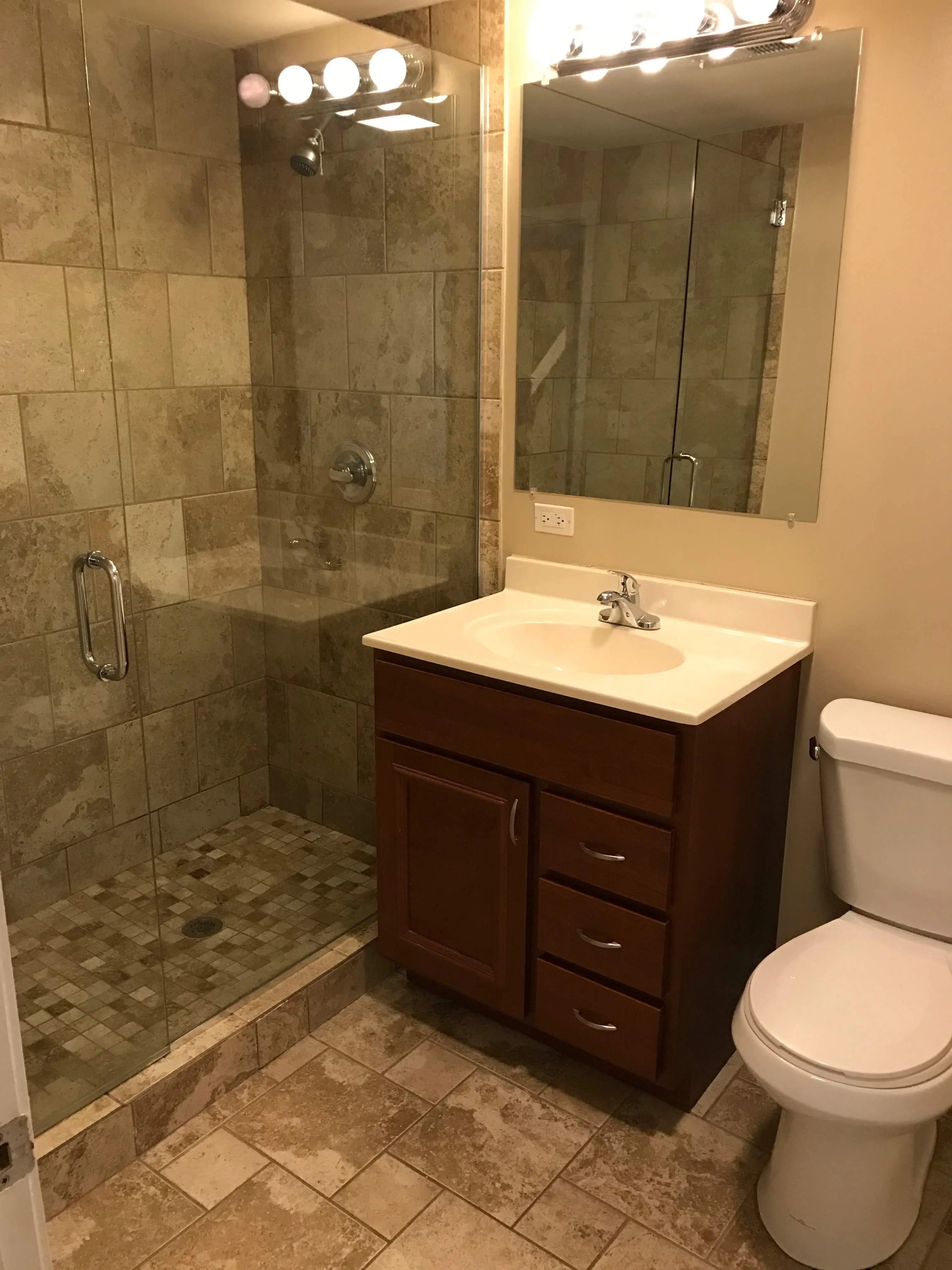 1819 Belmont Apartments