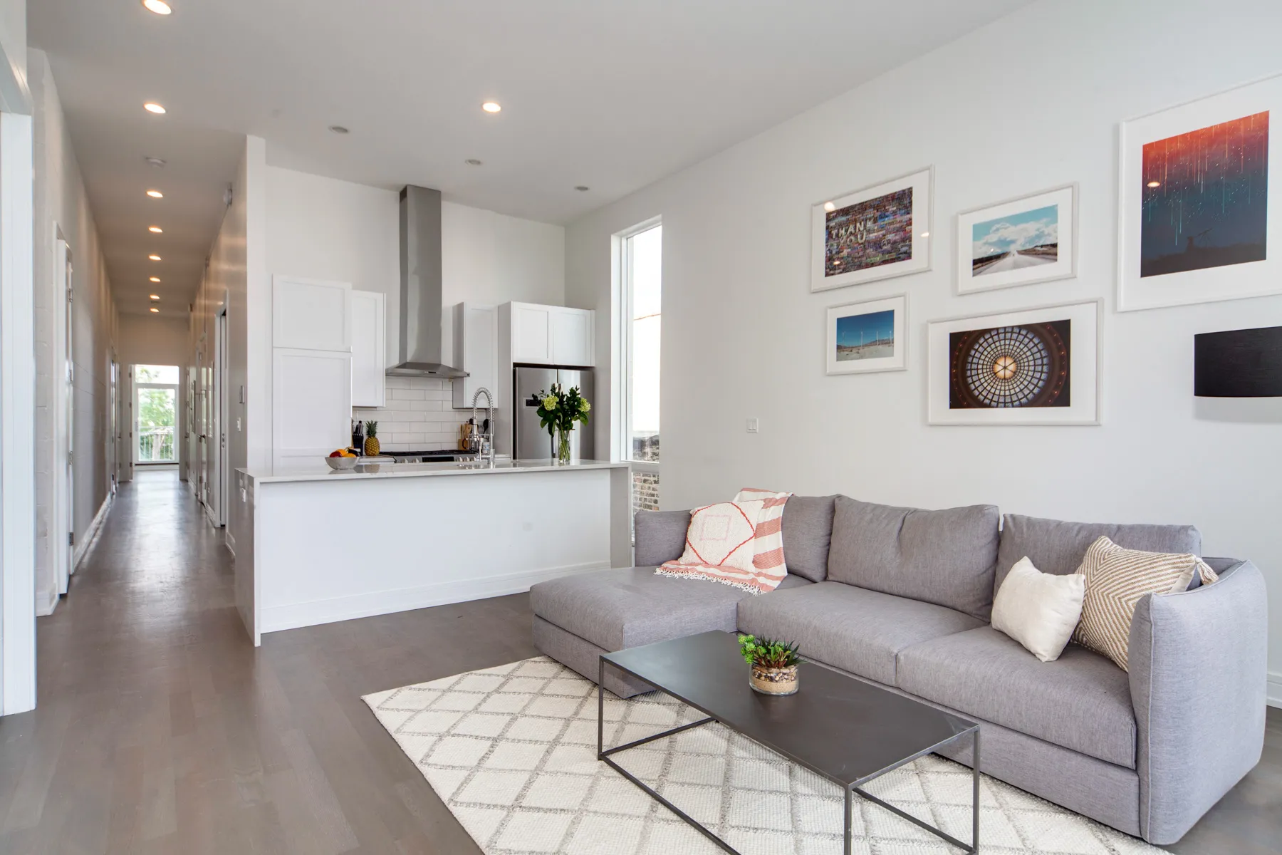 Common Damen Apartments