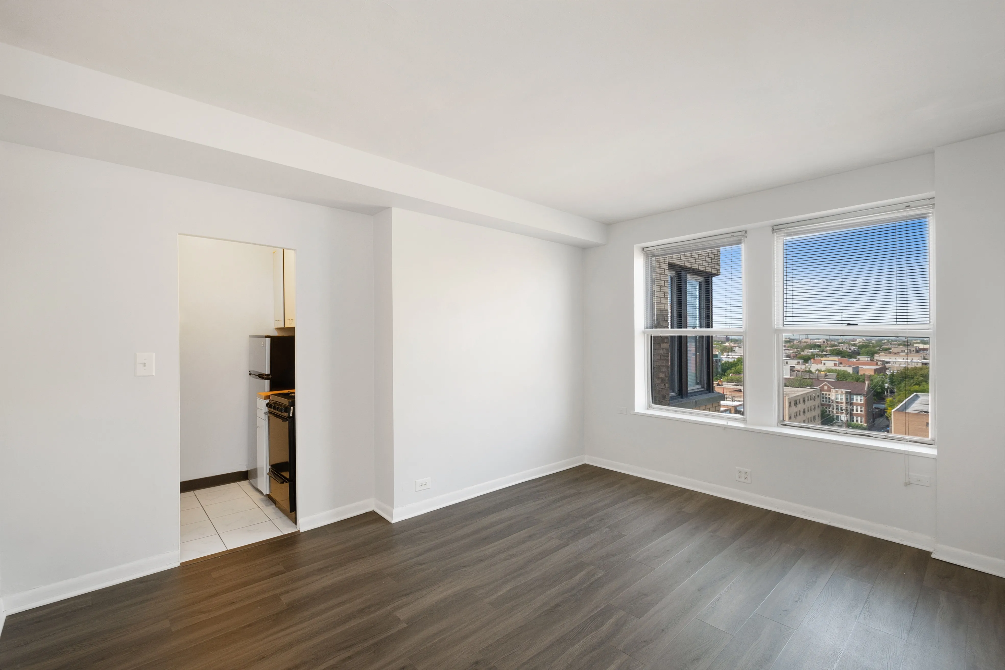 2970 North Sheridan Apartments