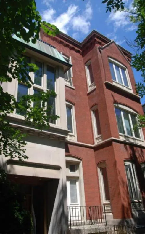 534 West Belden Apartments