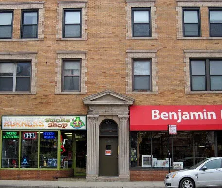 3230 North Clark Apartments