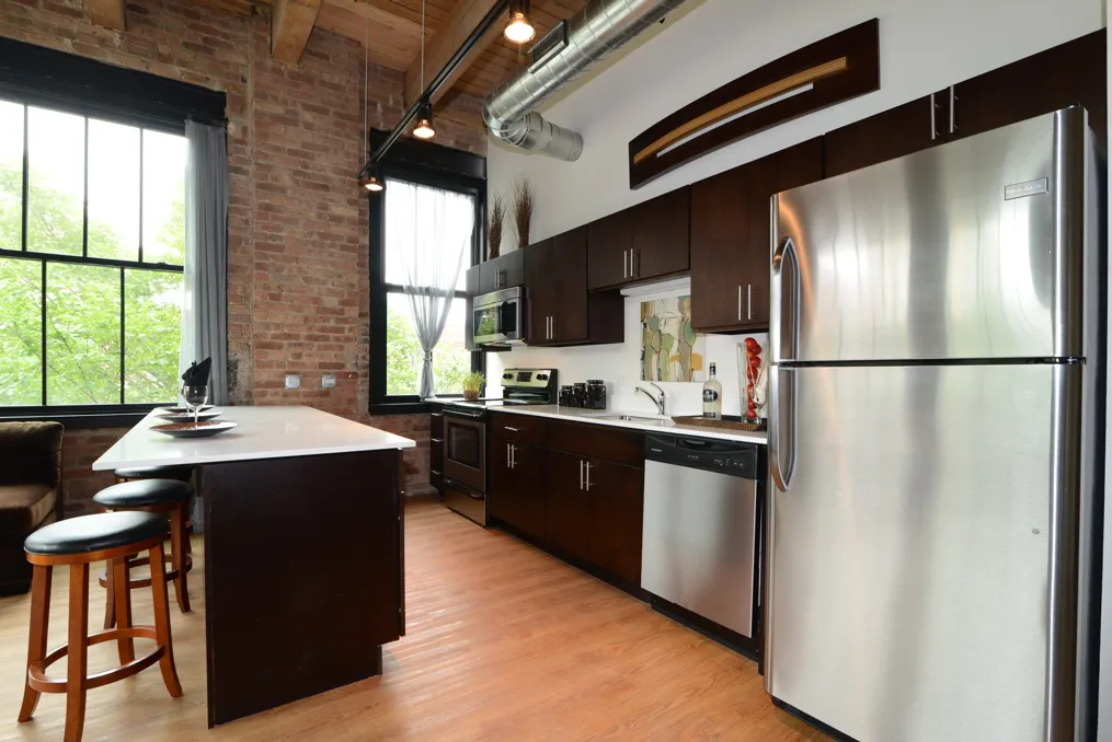 corner view of the historic Vesta Lofts in the south loop of chicago
