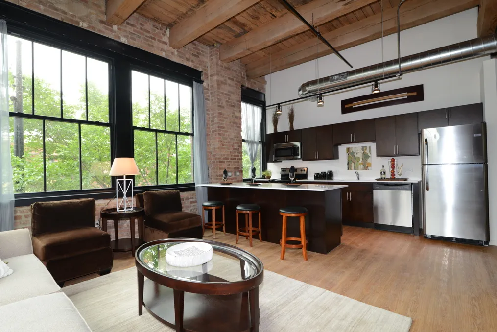 corner view of the historic Vesta Lofts in the south loop of chicago