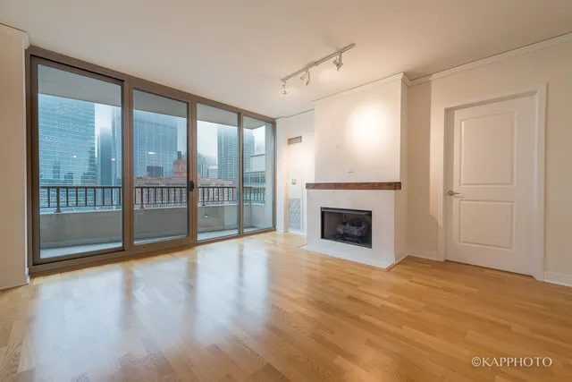 200 N JEFFERSON ST 60661-unit#1508-Chicago-IL