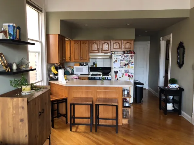 2013 W HURON ST 60612-unit#2-F-Chicago-IL