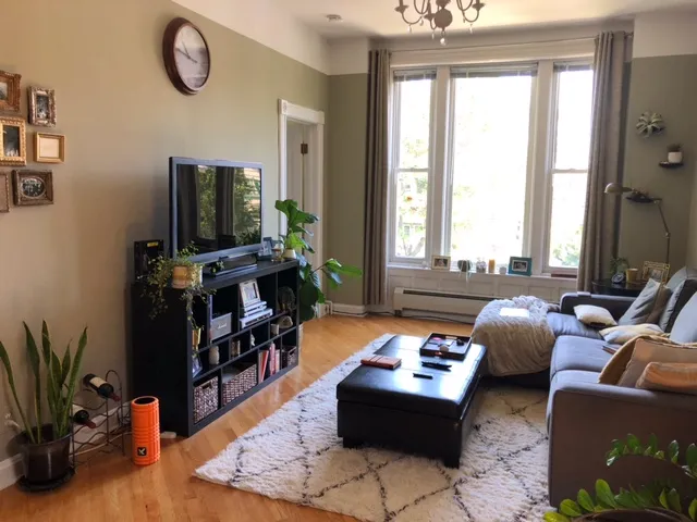 2013 W HURON ST 60612-unit#2-F-Chicago-IL