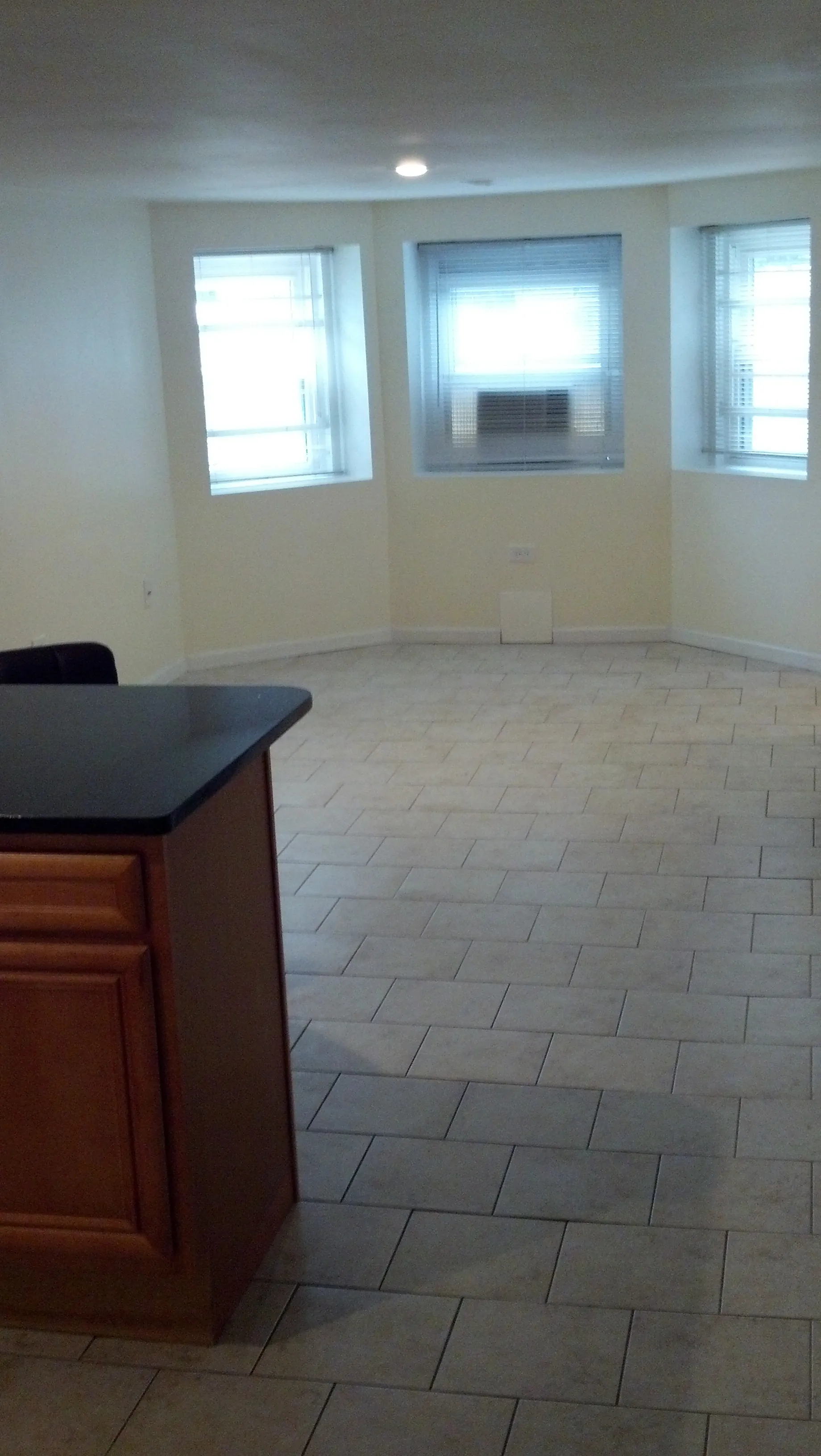 2143 N OAKLEY AVE 60647-Oakley Apartments-unit#1-Chicago-IL