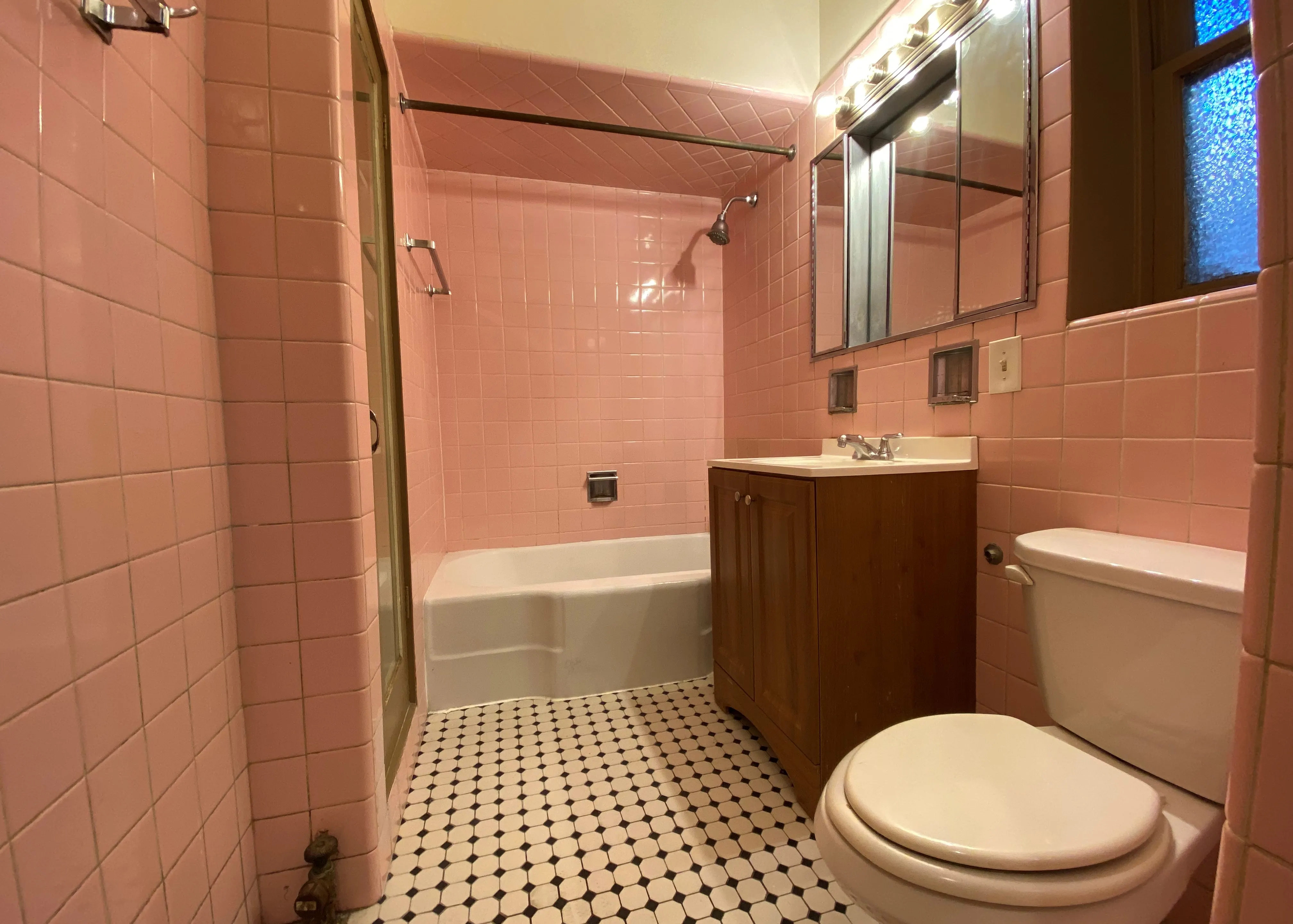 940 W WINDSOR AVE 60640-unit#1-Chicago-IL