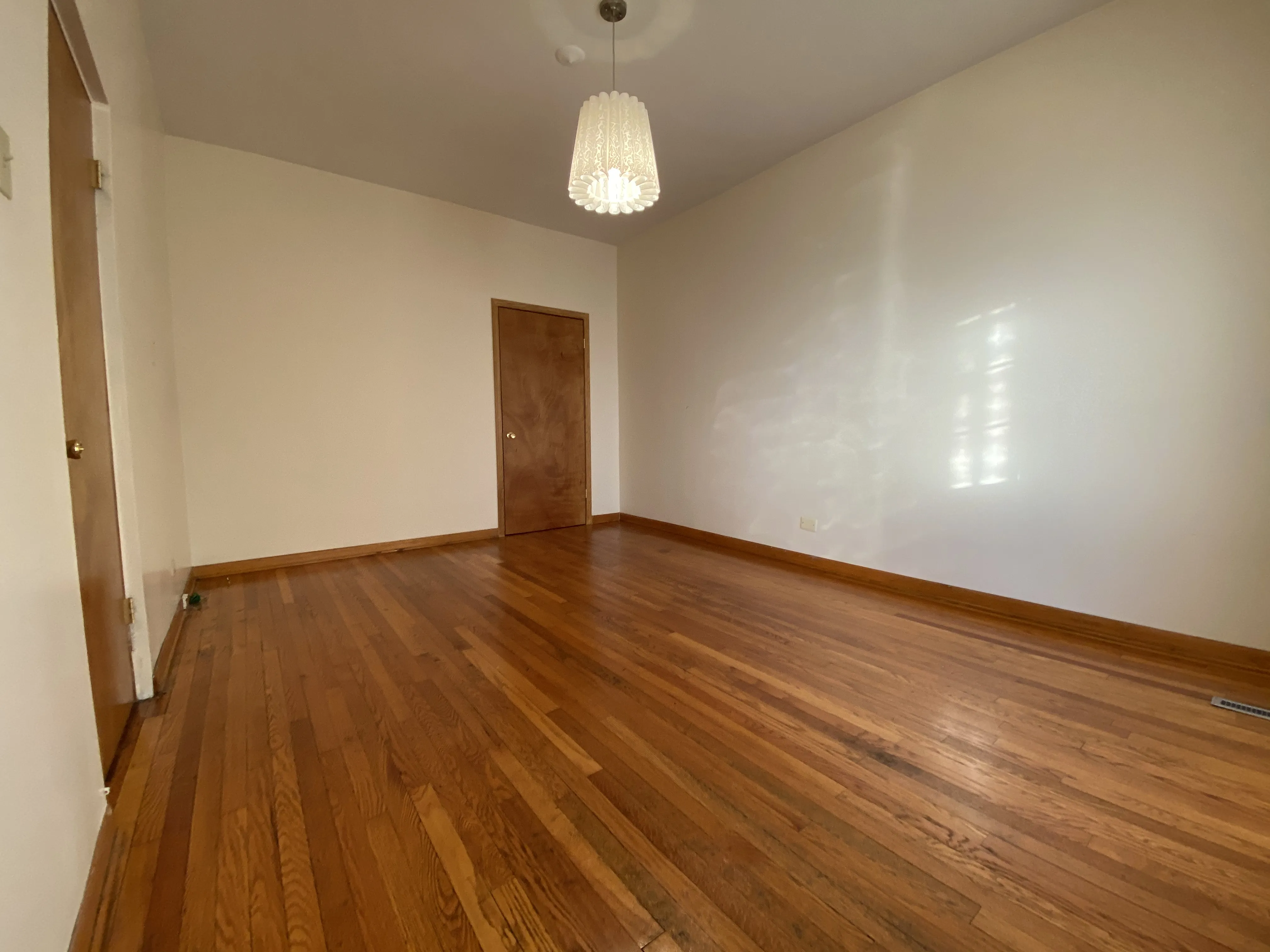 940 W WINDSOR AVE 60640-unit#1-Chicago-IL