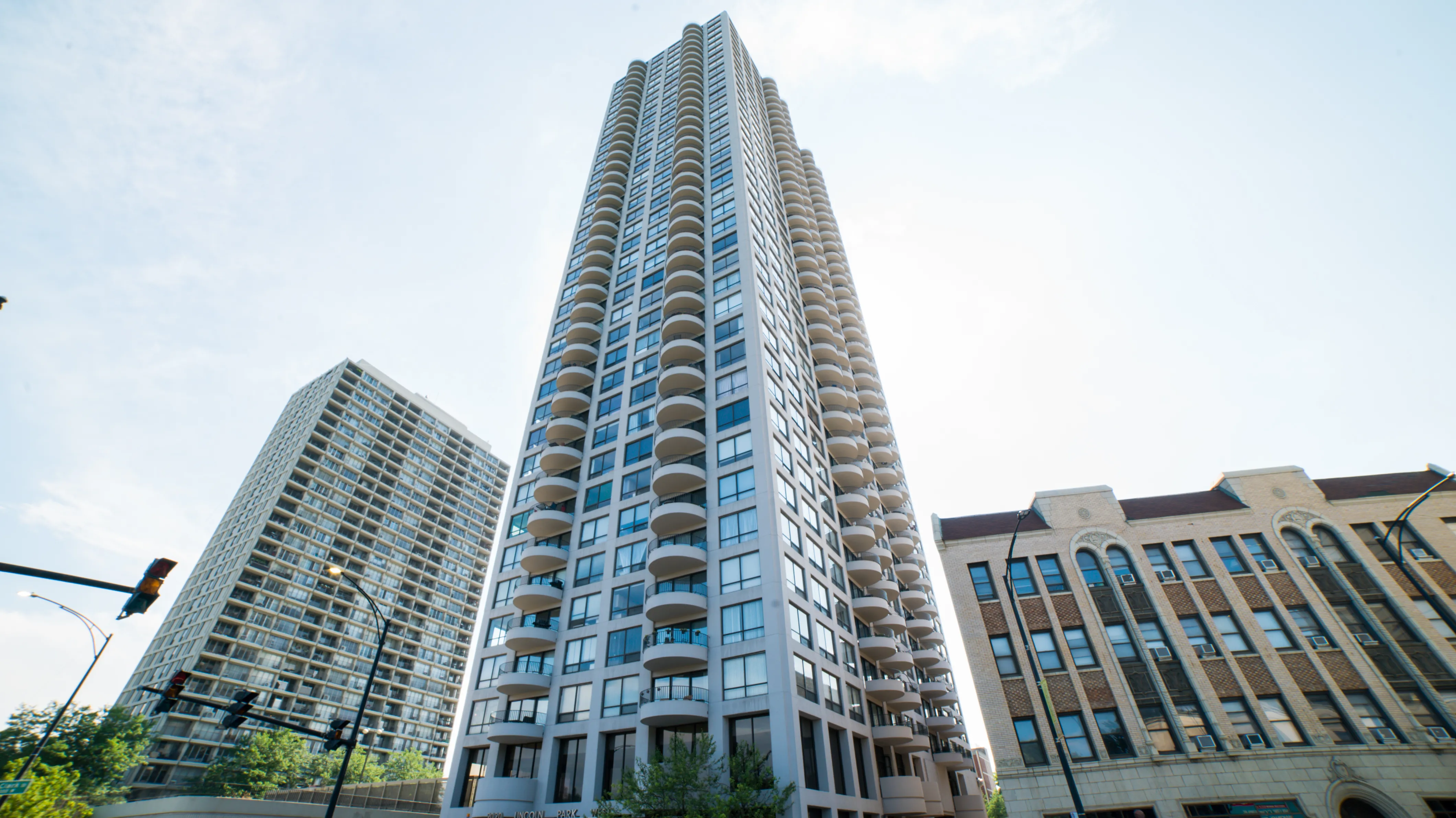 2020 N LINCOLN PARK WEST 60614-2020 N Lincoln Park West-Chicago-IL