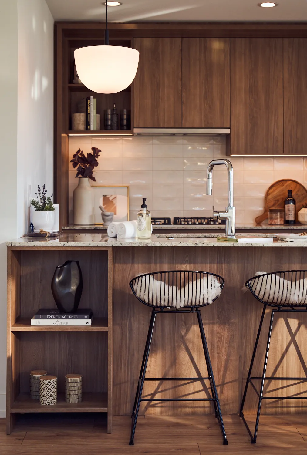 369 W Grand Apartments Chicago 