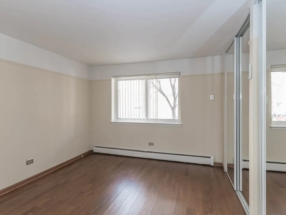 Winthrop Place Apartments