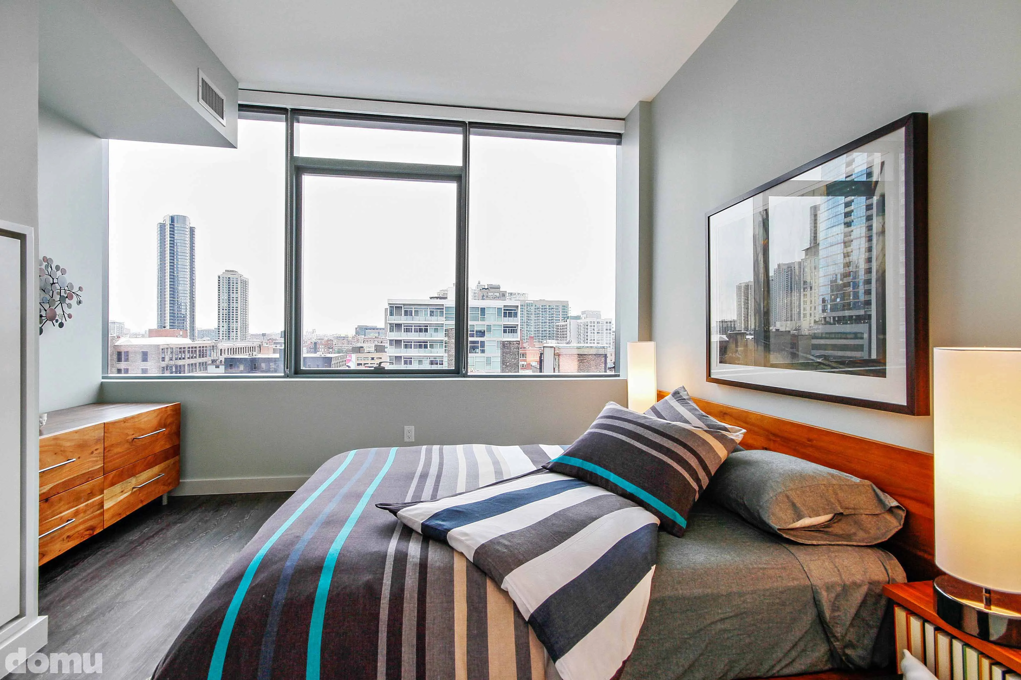 living room model unit at 640 North Wells Apartments in River North Chicago