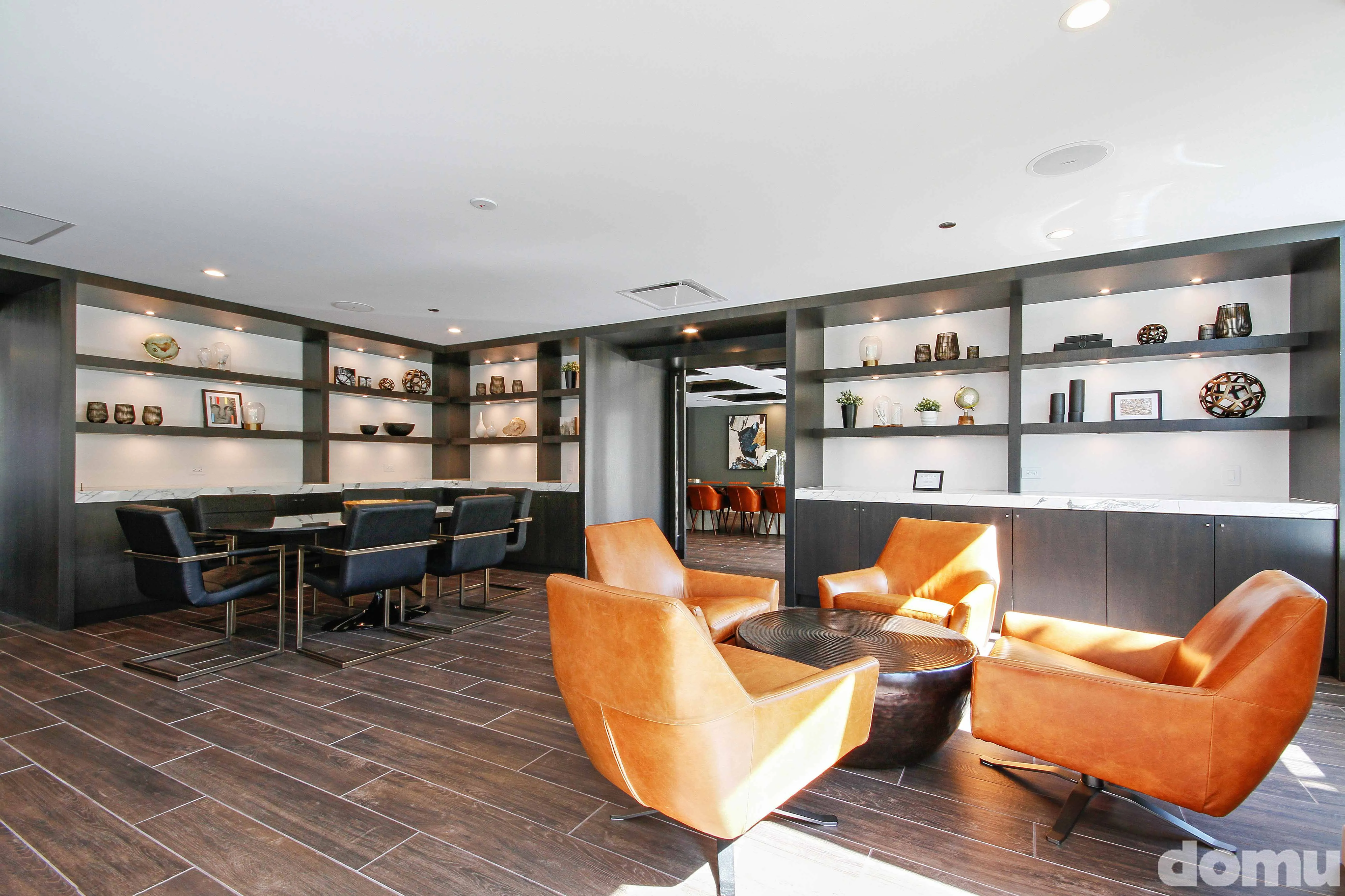 amenity lounge at The Hudson Apartments in River North Chicago