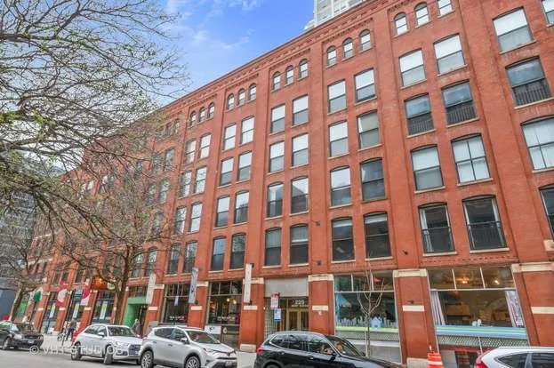 225 West Huron Lofts