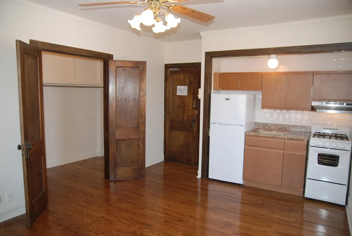 2256 North Cleveland Apartments