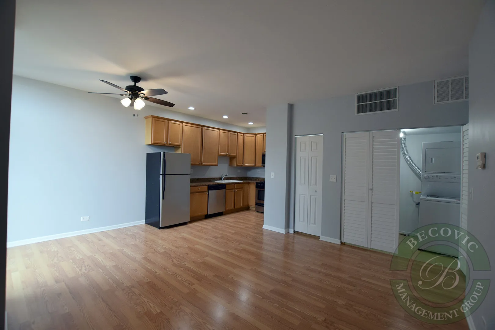 2451 W HOWARD ST 60645-unit#204-Skokie-IL