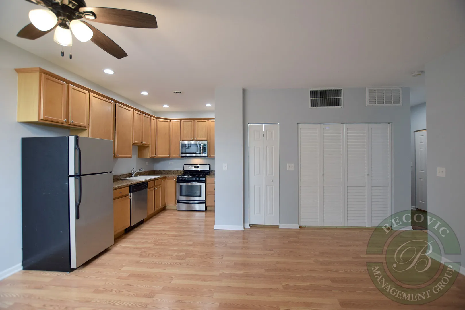 2451 W HOWARD ST 60645-unit#204-Skokie-IL