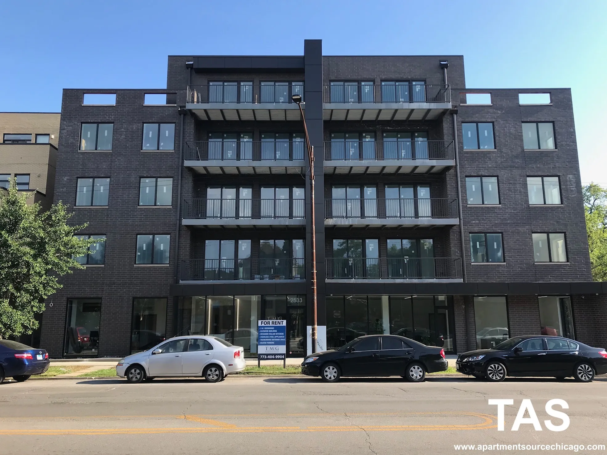 The Stuart on Fullerton Apartments