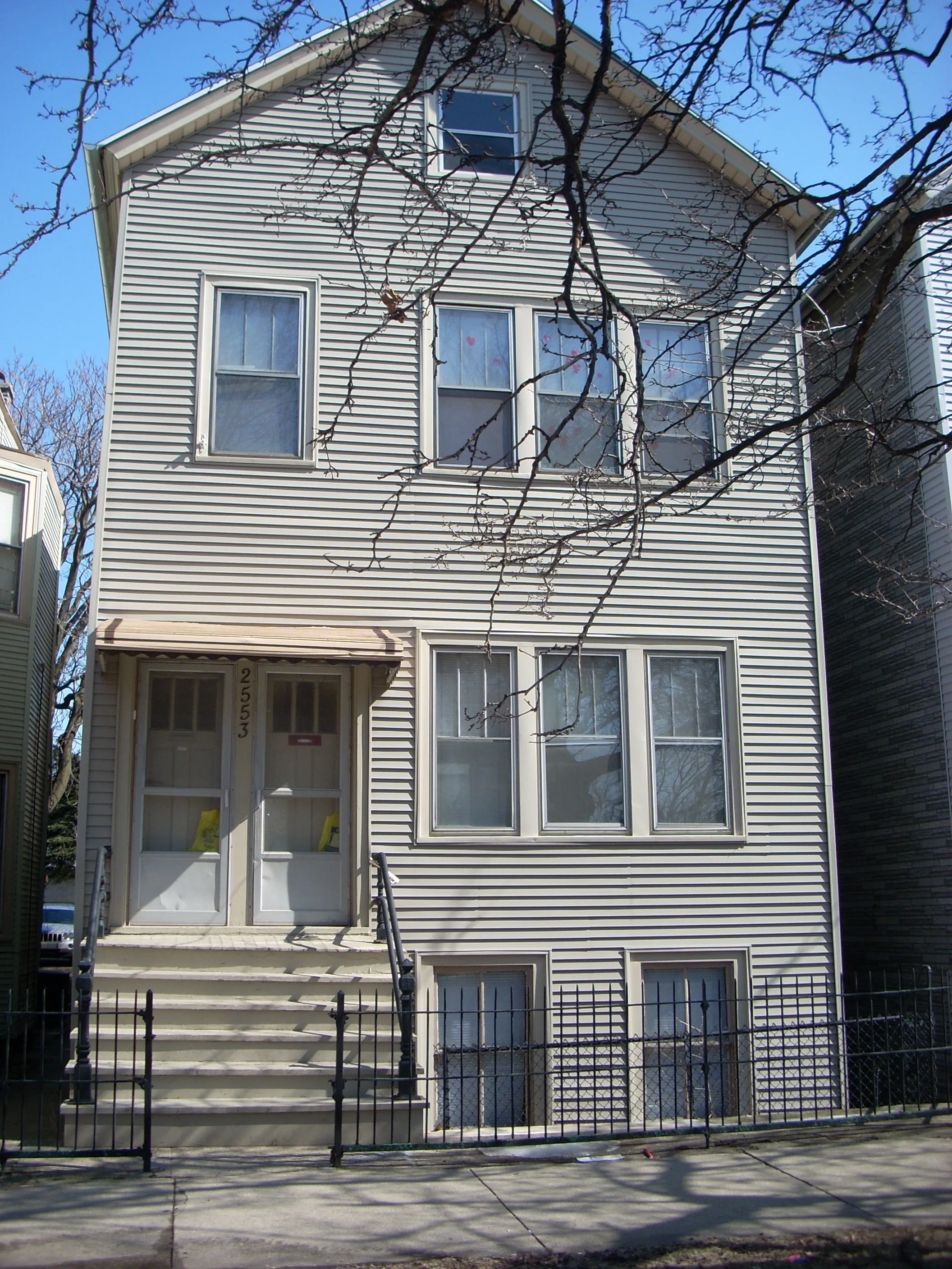 2553 N MARSHFIELD AVE 60614-unit#1F-Chicago-IL