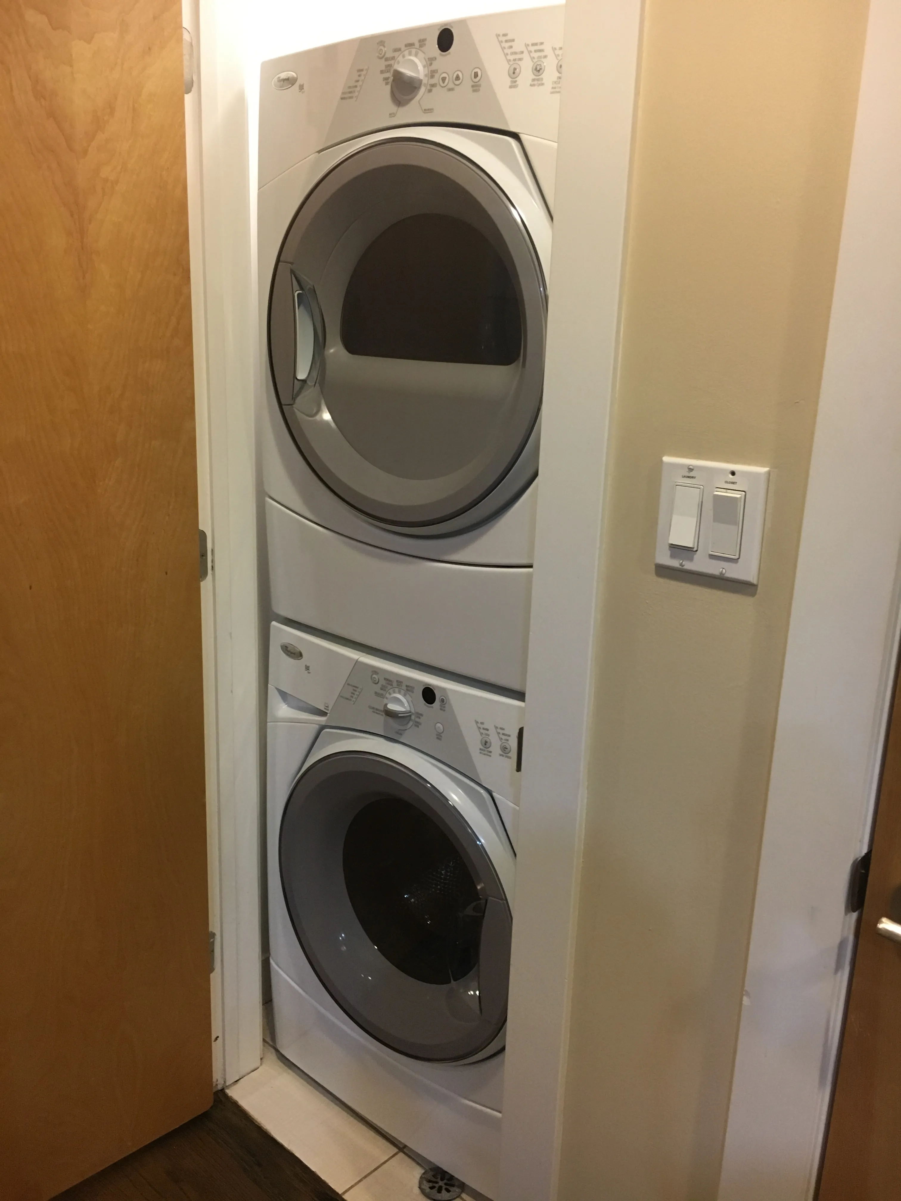 3525 North Reta Apartments