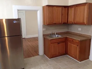 2346 W MCLEAN AVE 60647-2346 W McLean-Chicago-IL