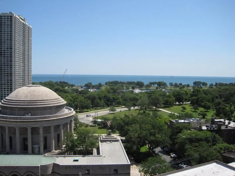 2738 North Pine Grove Apartments