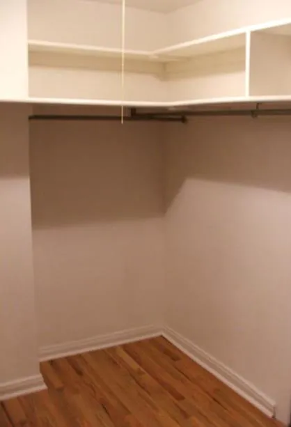 5633 North Kenmore Apartments